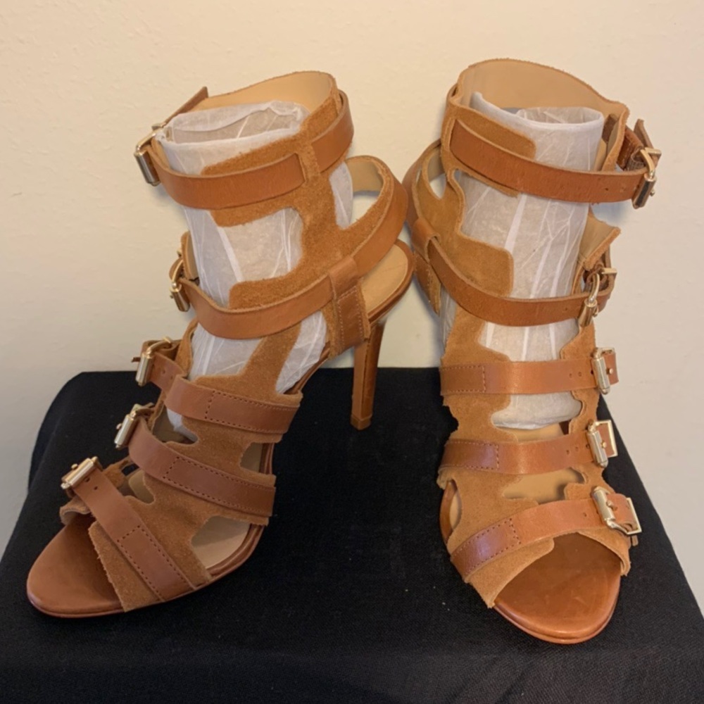 Schutz Brown Leather Buckle Sandal